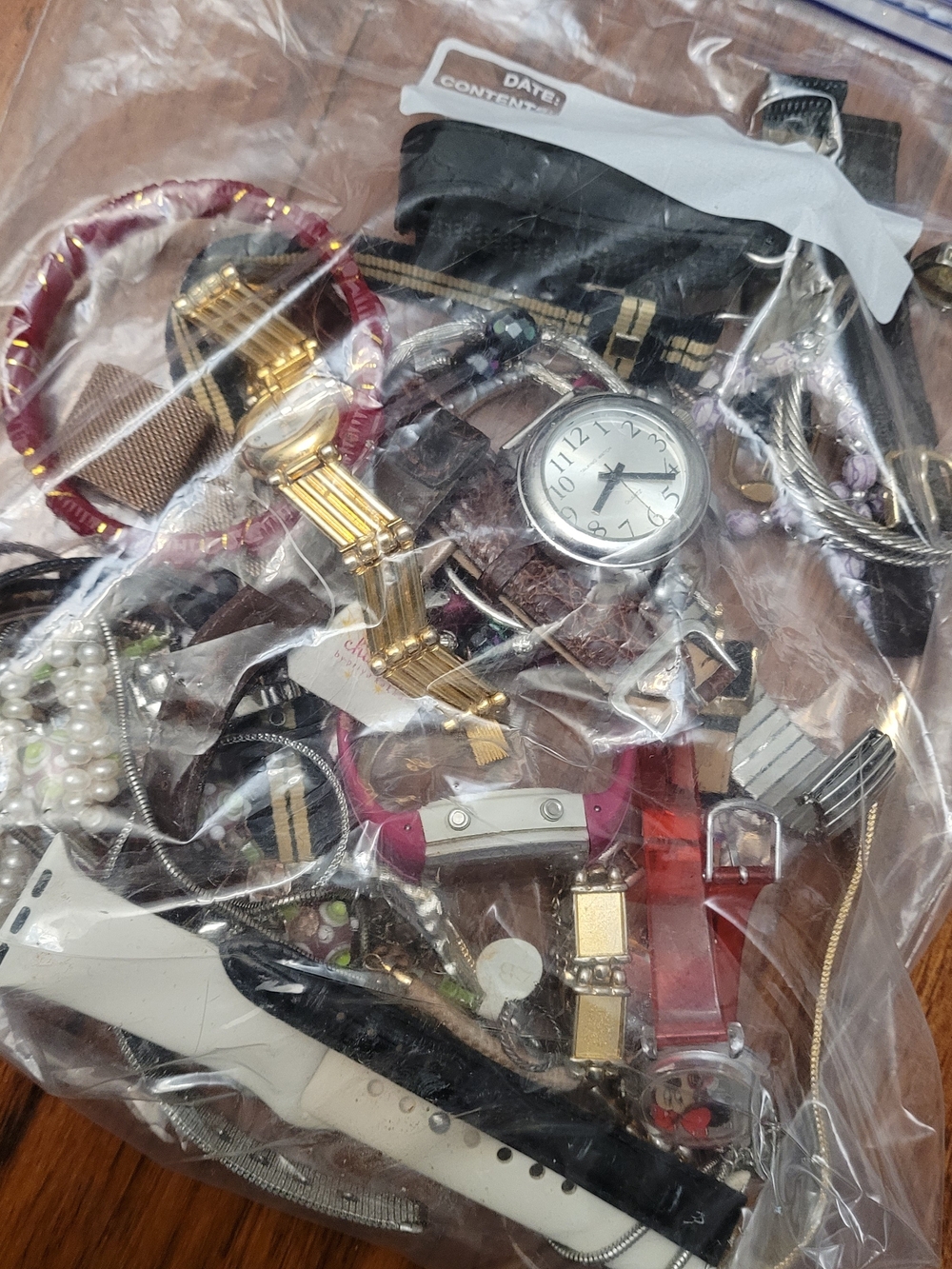 Vintage To Now Lot Of Watches, Parts And Bracelets